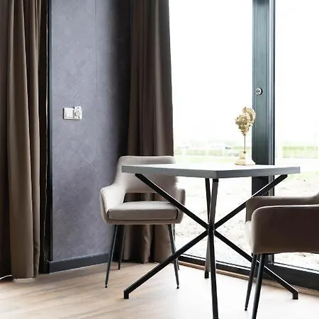 Hotel Biesbosch 4*