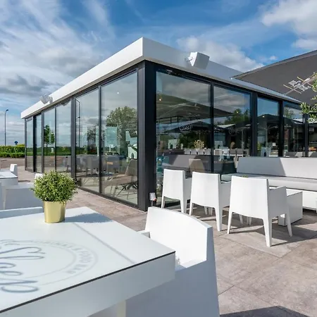 Hotel Biesbosch 4*