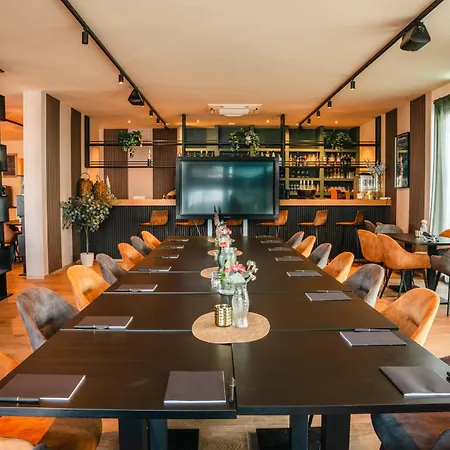 Biesbosch Hotel