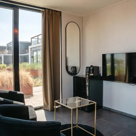 Hotel Biesbosch 4*