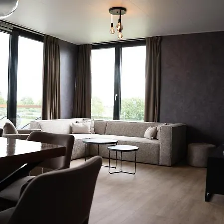 Biesbosch 4* 德里默伦